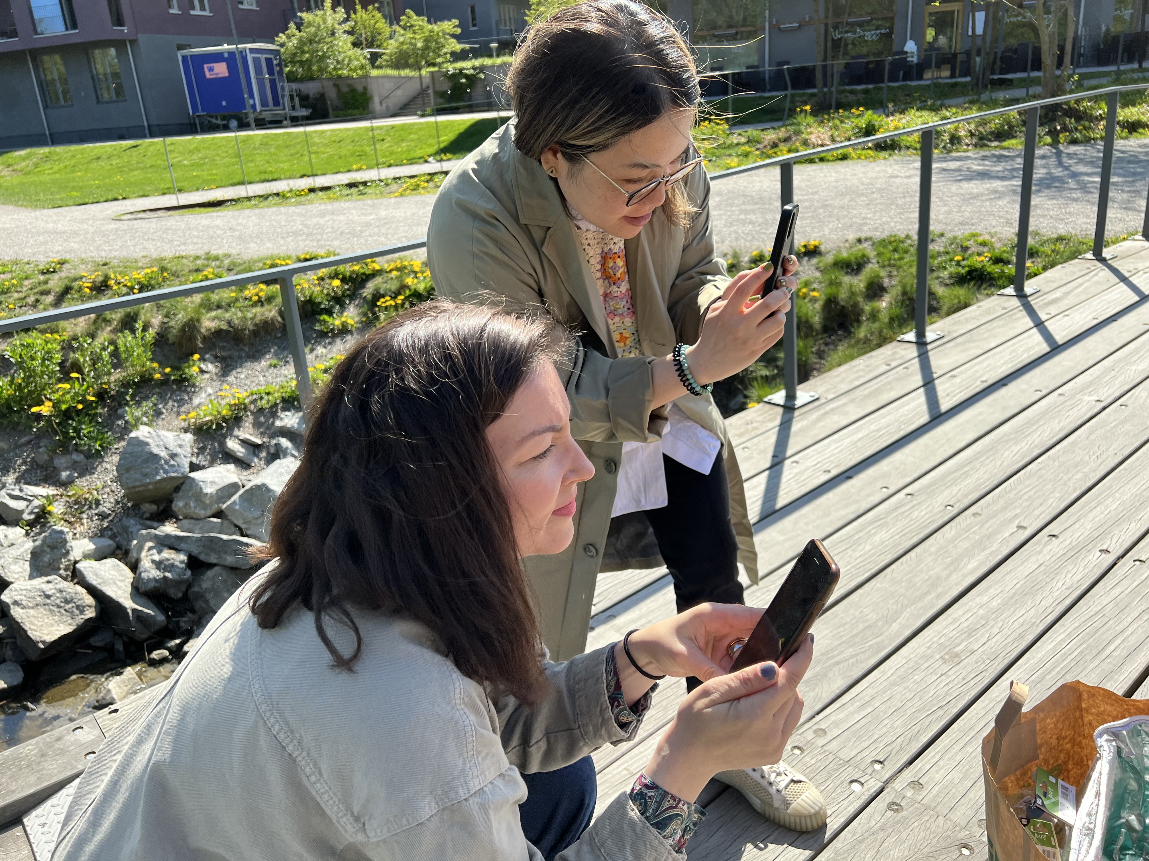 anna karlsson and vicky lo documenting