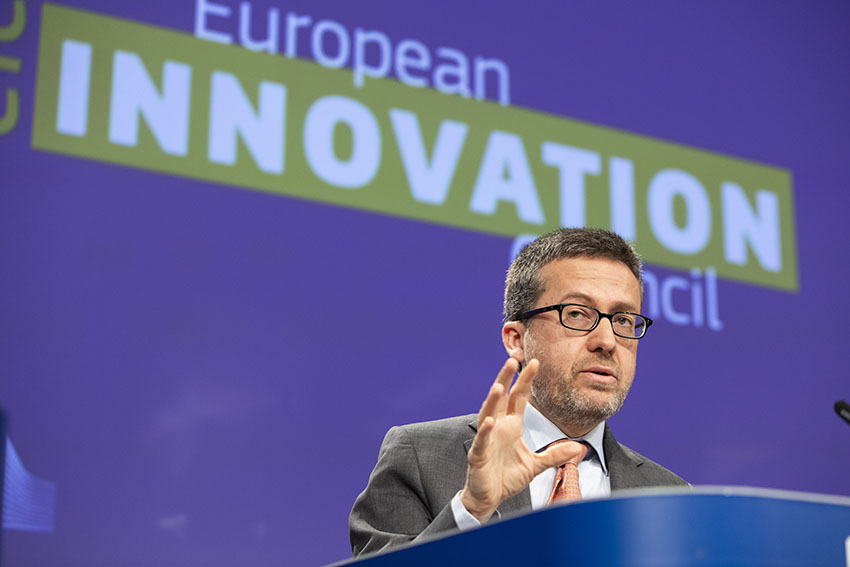 EU:s forskningskommissionär Carlos Moedas. Foto: Lukasz Kobus / EU EU:s forskningskommissionär Carlos Moedas vid presskonferens om europeiska innovationsrådet